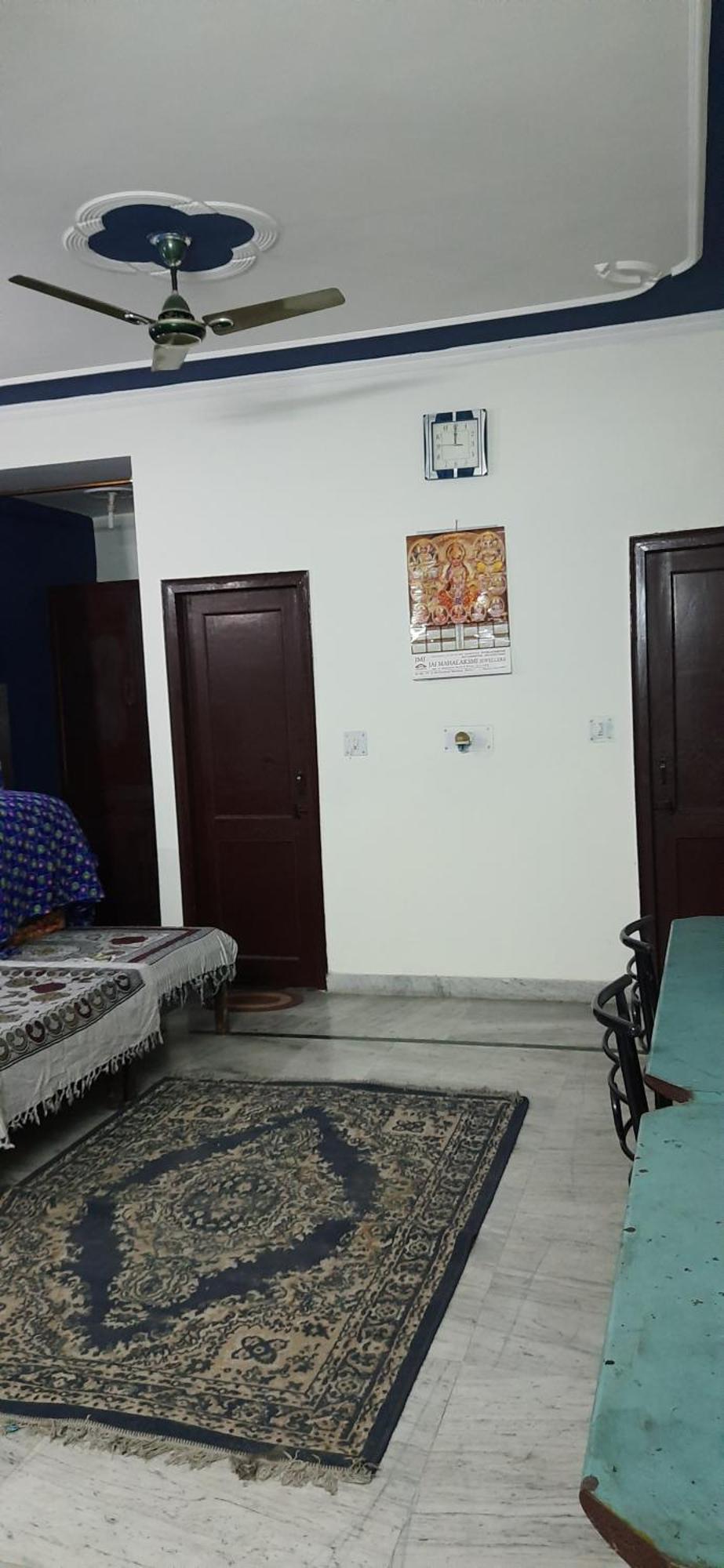 Balaji Guest House - Home Stay เกรทเตอร์นอยดา ภายนอก รูปภาพ